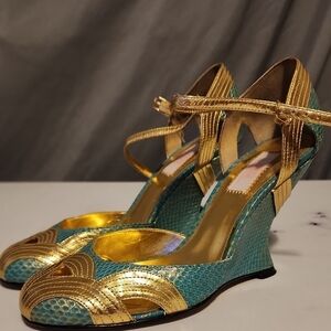 Jennifer Lopez Gold and Teal Blue Wedges with Textured Design